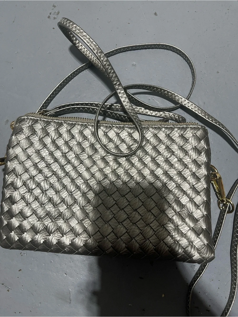 Woven Metallic Silver Crossbody Bag - Women's Shoulder Purse Silver new